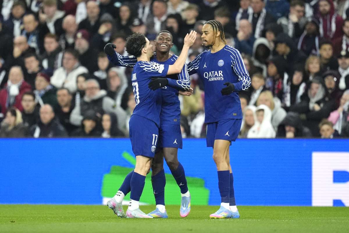 Aston Villa tutto cuore, ma in semifinale Champions va il Psg Aston Villa tutto cuore, ma in semifinale Champions va il Psg