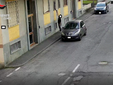 Lo spaccio dalla finestra