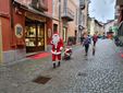Babbo Natale nel centro di Torre Pellice