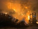 In fiamme un cascinale in via Bagnolo a Cavour In fiamme un cascinale in via Bagnolo a Cavour