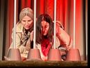 Una scena dello spettacolo Una scena dello spettacolo