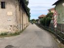 La strettoia di via Campiglione La strettoia di via Campiglione