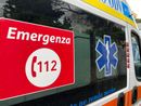 Tragedia a Carignano: perde il controllo dell'auto e va a schiantarsi contro un albero, morto