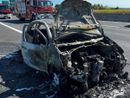 Auto va a fuoco sulla tangenziale sud: lunghi momenti di paura