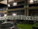 &quot;Lacchè e uomo di m&quot;, l'ira degli ultras della Juve contro Marchisio. Lui risponde sui social: &quot;Avete esagerato&quot;