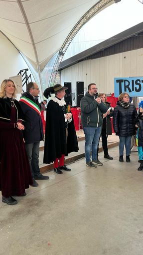 La primaria di Cavour vince la lotteria degli scontrini di ‘Amato’ La primaria di Cavour vince la lotteria degli scontrini di ‘Amato’