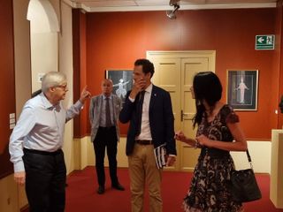 Sgarbi in visita alla mostra di Colombotto Rosso a Palazzo Vittone