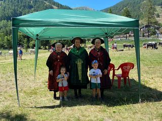 La premiazione di Miss Mucca oggi pomeriggio a Pragelato