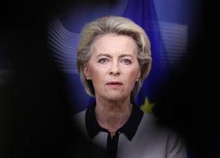 Dazi, von der Leyen sente Trump: "Pronti a colloqui, ma serve ancora tempo" Dazi, von der Leyen sente Trump: "Pronti a colloqui, ma serve ancora tempo"