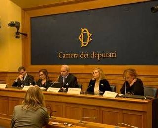 Presentato a Roma Intergruppo parlamentare 'One Brain', per la tutela delle persone con disturbi mentali e neurologici