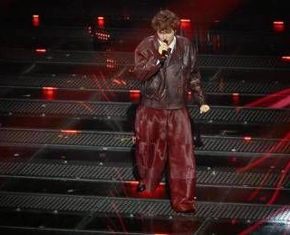 Sanremo 2025, chi è Settembre: il finalista delle 'Nuove proposte'
