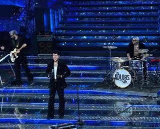 The Kolors a Sanremo e Stash senza chitarra: c'è un motivo