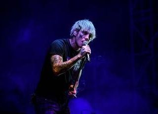 Sanremo 2025, Chiello: chi è il cantante in duetto con Rose Villain