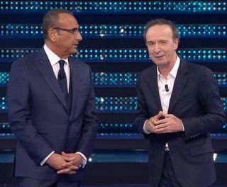 Benigni, lo show a Sanremo: &quot;Musk ama il Festival, è innamorato di Giorgia&quot;