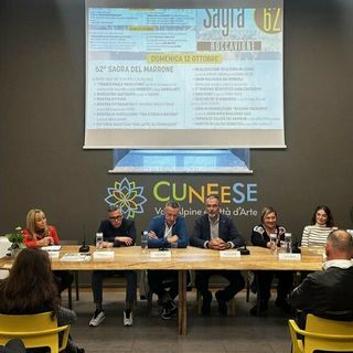 Nella foto: un momento della conferenza stampa ospitata presso l'ATL del Cuneese. Al tavolo, da sn: la Presidente dell'ATL Gabriella Giordano, l'Assessore Davide Termini, il Sindaco Paolo Giraudo, Vice Sindaco Marco De Carlini, la Sig.ra Claudia Massa e la Presidente del Comitato Nova Rocca Ilenia Mozzone