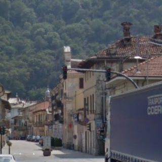 La Città metropolitana promette nuovo asfalto a Cavour in via Gerbidi e via Dante