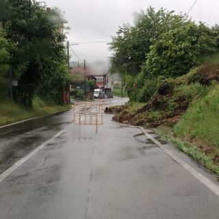 La frana in via Vittorio Emanuele a Bricherasio