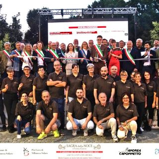 Inaugurata la prima edizione della  Sagra della Noce e della Frutta a Guscio