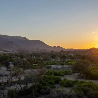 Tra Cultura e Natura: I Popoli e i Paesaggi Che Rendono Unici i Viaggi in Namibia