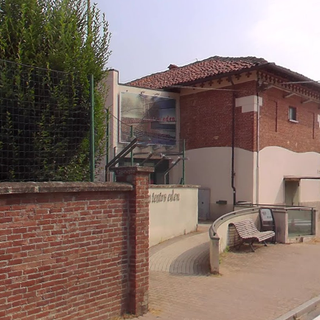 Al Cinema Teatro Eden di None risuonano le voci di Pat, Gioanin e Michele per contribuire al rinnovamento