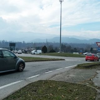 Slitta la data d'inizio del cantiere notturno alla rotonda del ponte di Bibiana