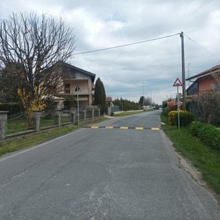 Nuovo dosso a Bricherasio: in via Valdomenica per proteggere i residenti dalla velocità della auto