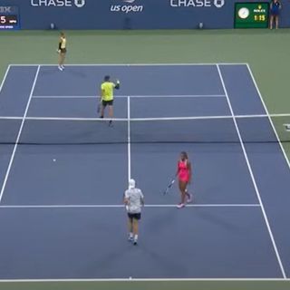 Errani e Vavassori festeggiano dopo il match point messo a segno