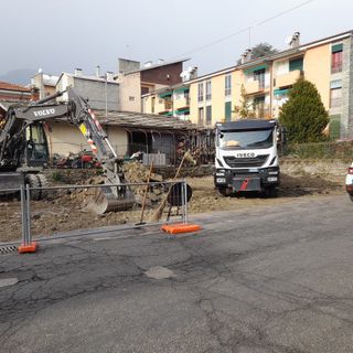 Al via i lavori per il nuovo parcheggio al posto dell’ex distributore Agip di Luserna San Giovanni