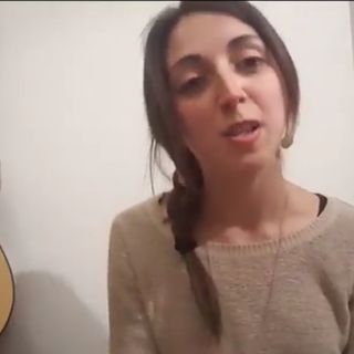 I nonesi si riconnettono tra di loro grazie a dirette e video online