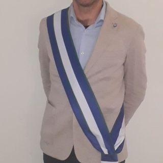 Il presidente Luigi Carignano con la nuova fascia