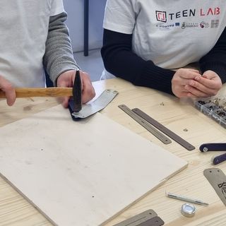 Scrittura, laser e 3D nei laboratori dedicati ai giovani del Pinerolese