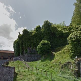 Domani sette associazioni puliranno le Terrazze Acaja a Pinerolo