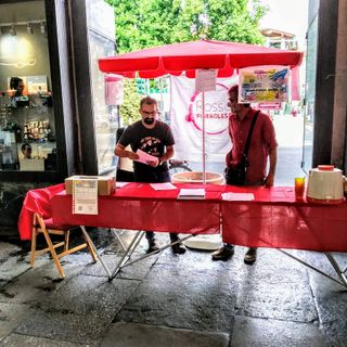 Rosso Pinerolese invita a conoscersi nei sabati di mercato a Pinerolo