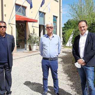Da sinistra Giancarlo Canale (Pinerolo Bellissima), Giuseppino Berti e Alberto Cirio
