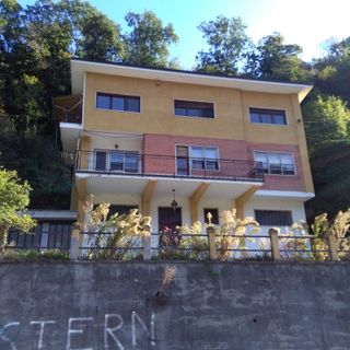 Quella casa di Porte si allagava sempre: famiglia rilocalizzata con l’aiuto della Regione