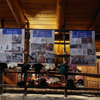 Un dettaglio della mostra dei bozzetti di Ezio Giaj