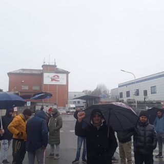 Raspini di Scalenghe: seconda settimana di sciopero dei Si Cobas