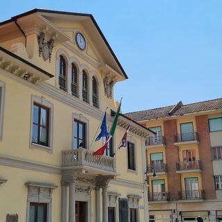 Villar Perosa punta sul sole per risparmiare