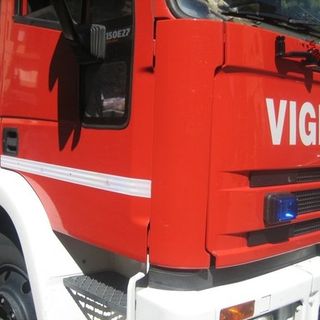 Scontro tra un'auto e un camion a Barge: i due feriti sono di Cavour, uno è in codice rosso
