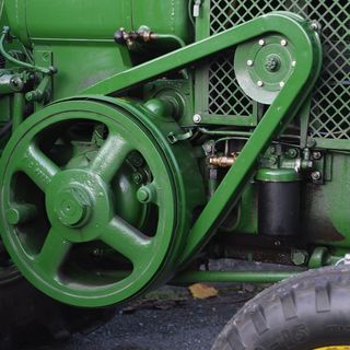 Azienda costruttrice di macchinari ricerca 2 figure da inserire nell'organico aziendale