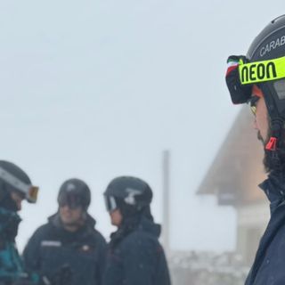 Senza casco in pista a Sestriere e Bardonecchia: pioggia di sanzioni nel weekend