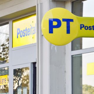 Poste Italiane, dal 2 maggio nel Torinese in pagamento le pensioni del mese