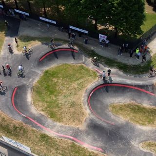 Pump Track Pianezza, il Comune: “Un progetto di riqualificazione ambientale, valorizzazione sportiva e socializzazione”.