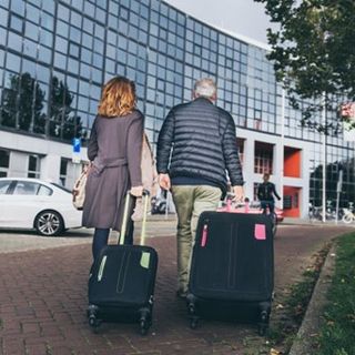 Coronavirus, l'allarme delle agenzie di viaggio: "Crollo di fatturato fino al 100%: ci aspettiamo più attenzione da Regione e Governo"