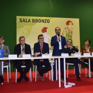 foto conferenza stampa 22 maggio