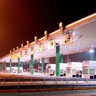 Casello di Beinasco, incontro al Ministero dei Trasporti: “Entro 12 mesi dall’aggiudicazione della gara, studio per l’eliminazione della barriera”