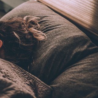 Insonnia invernale: come combatterla? Consigli utili e rimedi per dormire bene