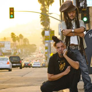 Stasera il gran finale del Flowers Festival con il reggae degli Africa Unite: “Omaggeremo la Torino degli anni '90”