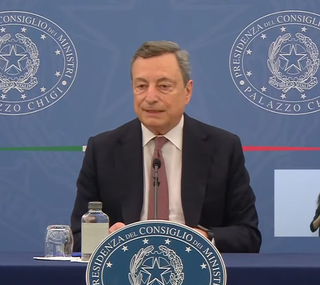Il premier Mario Draghi in conferenza stampa
