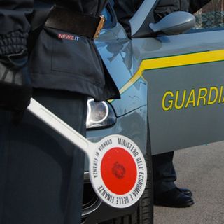 Blitz della Finanza in un locale del Pinerolese: i 15 lavoratori in nero vengono tutti assunti